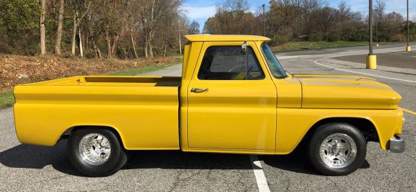 1965 Chevrolet C10 Fleetside 283 V8 Engine