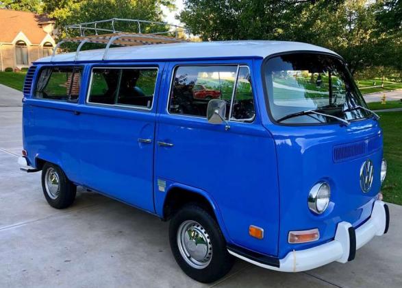 1972 Volkswagen Bus/Vanagon Westfalia Restored