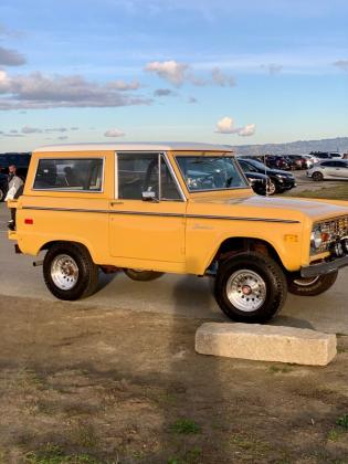 1974 Ford Bronco 4WD 302 V8 Engine 4X4