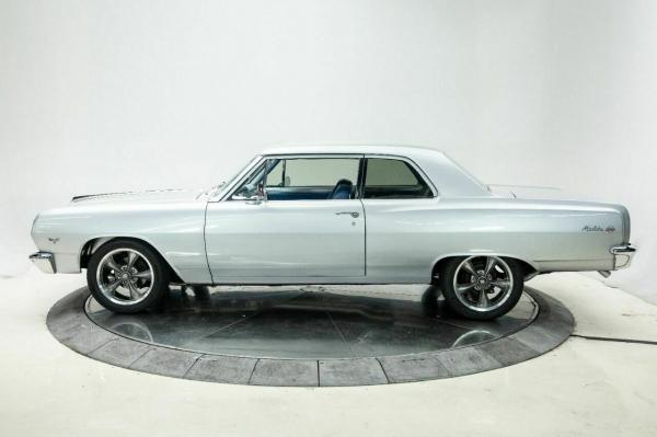 1965 Chevrolet Malibu  Manual Transmission V8 5.7L