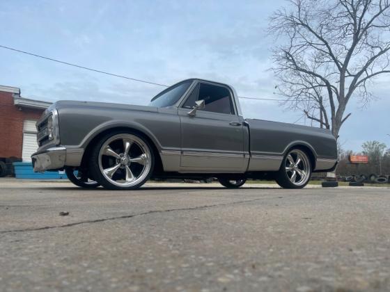 1970 Chevrolet C-10 350 engine HOLLEY SNIPER EFI