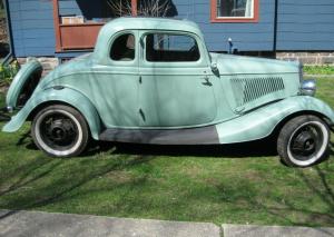 1934 Ford Deluxe 5 Window Coupe 8 Cyl