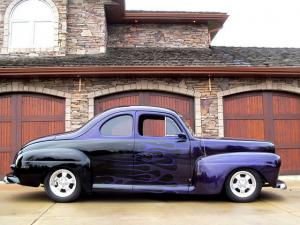 1948 Ford SUPER CUSTOM 350 CID V8