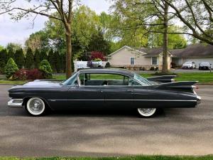 1959 Cadillac Series 62 SIX WINDOW SEDAN