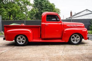 1951 Ford F1 350ci Chevy V8 Automatic Viper Red exterior 400 Miles