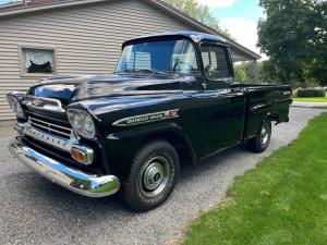 1959 Chevrolet 3100 Apache 350ci V8 black over black upholstery