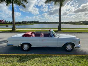 1963 Mercedes-Benz Convertible 200-Series 6 Cyl