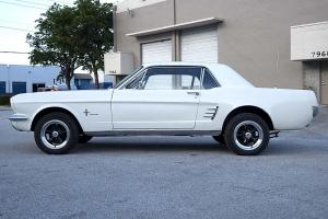 1966 Ford Mustang 2.6L Engine Coupe