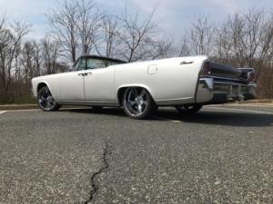 1965 Lincoln Continental 7.0L Engine Base