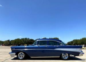 1957 Chevrolet Bel Air/150/210 V8 5.7L Engine