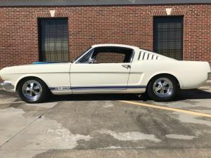 1965 Ford Mustang 302 V8 Ford Engine Gt350