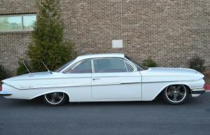 1961 Chevrolet Impala Hardtop LS2 Chevy Motor