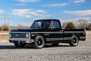 1972 Chevrolet C 10 BLACK Truck 350ci V8 700R4 Automatic