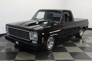 1977 GMC C1500 extra sleek exterior V8 power 12739 Miles