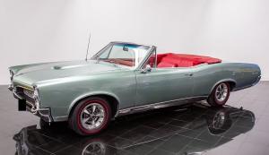 1967 Pontiac GTO 400ci V8 engine producing 335 hp 60295 Miles