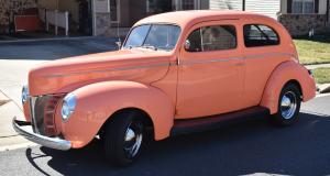 1940 Ford 2 door Street Rod Hot Rod all steel 350 Chevy engine