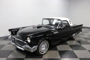 1957 Ford Thunderbird Raven Black Baby Bird Colonial White porthole hardtop