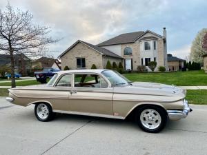 1961 Chevrolet Bel Air/150/210 348 CI TRI POWER 4 SPEED Two Door