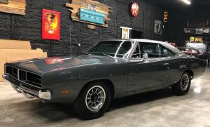 1969 Dodge Charger Originally a 383 car now freshly rebuilt 440