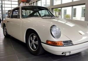 1968 Porsche 911 SWB Coupe Light Ivory VERY cool classic 911