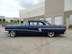 1956 Mercury Montclair Restomod 351 V8 Engine 4 Speed