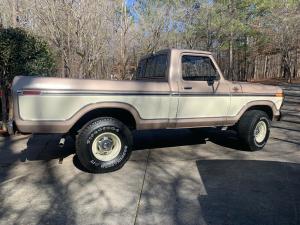 1979 Ford F-150 Ranger 4 Wheel Drive 8 Cyl