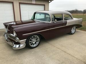 1956 Chevrolet Bel Air/150/210 Sedan 350 crate motor 700R