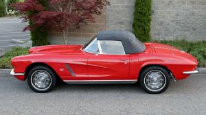 1962 Chevrolet Corvette Roadster 327 c.i. 340 h.p.