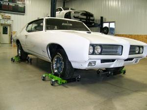 1969 Pontiac GTO 400 cubic inch engine 4 speed