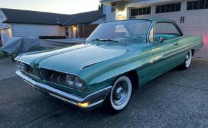 1961 Pontiac Bonneville Ventura bubble top tri power drives excellent