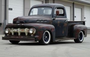 1952 Ford Truck 355 V8 700R4 automatic patina blue