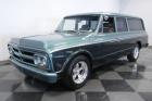 1969 GMC Suburban terrific two tone appearance stroker V8