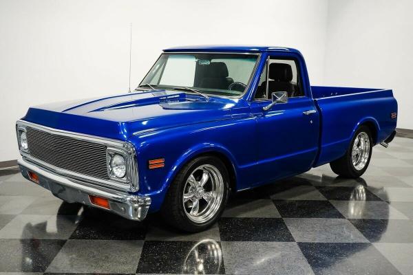 1972 Chevrolet C-10 performance-built fuel-injected V8 six-speed automatic