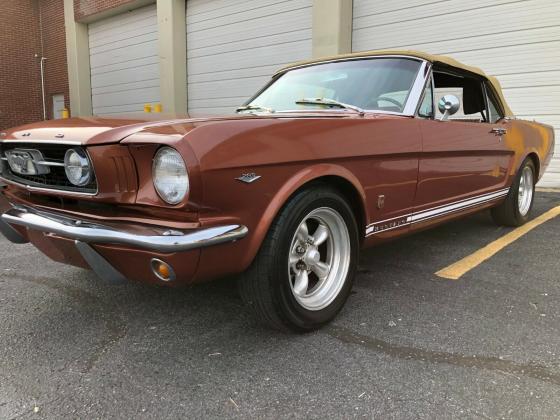 1966 Ford Mustang GT Convertible 289 ci engine 84919 Miles