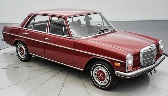 1971 Mercedes-Benz 200-Series series ONE OWNER 37160 miles 4 Speed