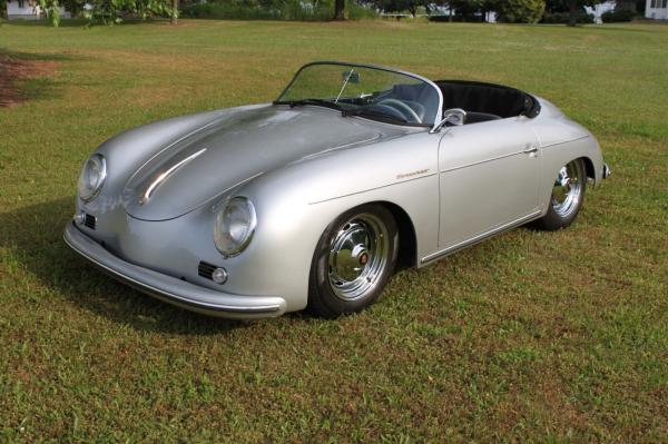 1965 Porsche 356 Speedster Replica Silver metallic 27000 Miles