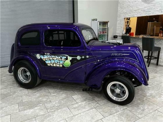 1948 Ford Anglia Purple 2 Speed 5 Miles