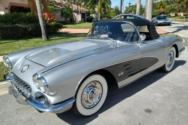 1958 Chevrolet Corvette 283290hp Fuel Injection Inca Silver