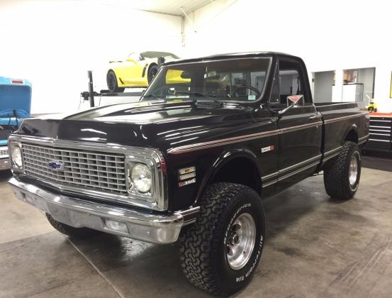 1972 Chevrolet C-10 Cheyenne Super Cab Pickup Automatic