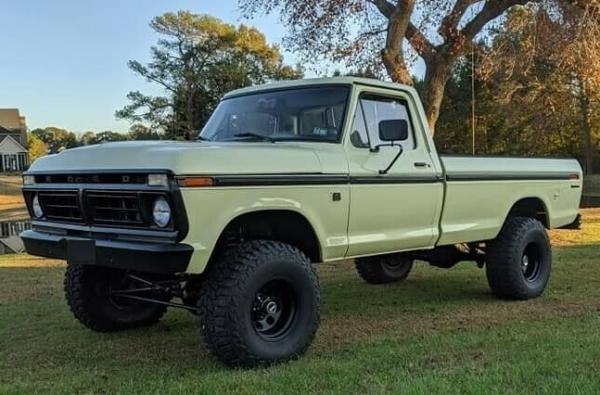 1976 Ford F150 4x4 Rebuilt 360 V8 Custom Excellent condition