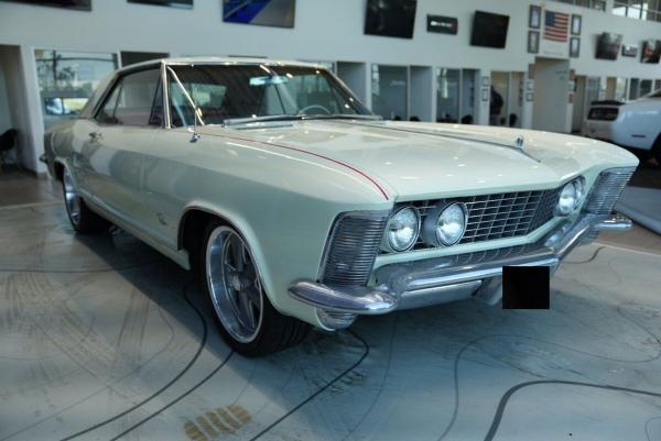 1963 Buick Riviera White 401 Cubic Inch Nailhead V8 Engine Automatic