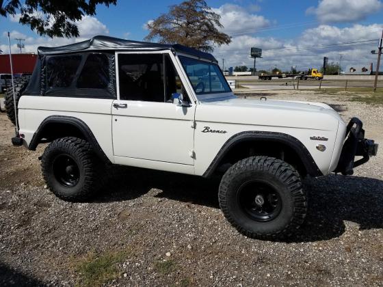 1969 Ford Bronco 302 V8 AC 4WD