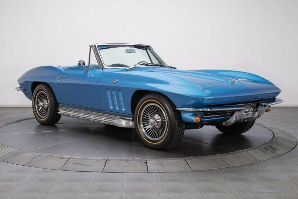 1966 Chevrolet Corvette 383 V8 Tremec 5-speed