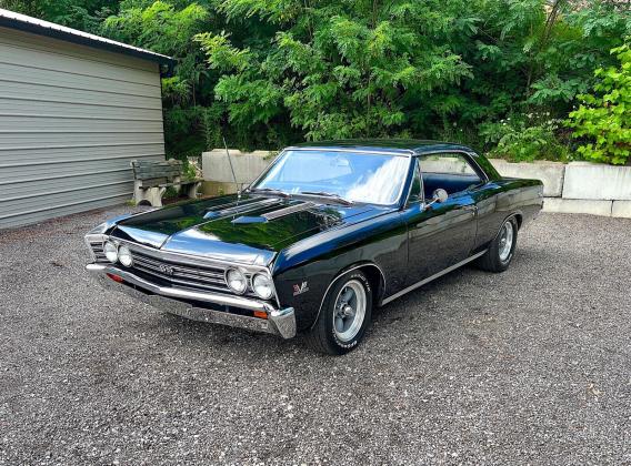 1967 Chevrolet Chevelle SS 396 V8 4SPD 12 BOLT BUCKETS CONSOLE