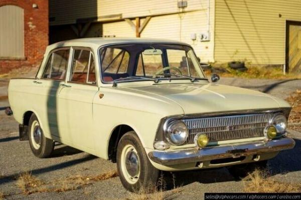 1972 Moskvitch IZH 412 1.4 Sedan Manual