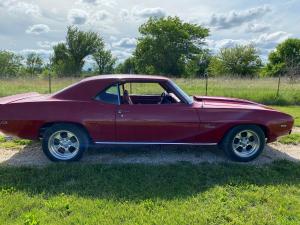 1969 Chevrolet Camaro 454 rebuilt Muncie and shifter