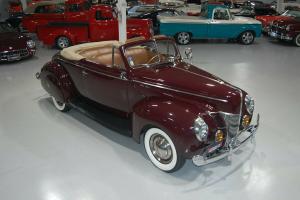 1940 Ford Deluxe flathead V8. 2 Door Convertible