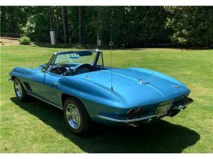 1967 Chevrolet Corvette Marino Blue 427 V8 49366 Miles