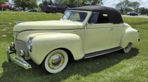 1941 Plymouth P12 Special Deluxe Convertible 328