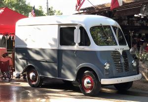 1960 International Harvester AM120 Metro Van IH Restored